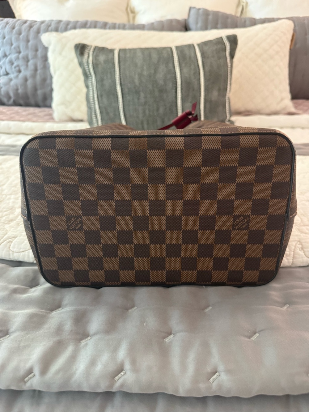 EUC Louis Vuitton Neo Noe Damier Ebene Cherry - Picture 10 of 14